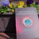 Univerzita výjimečných - Zrada