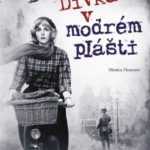 Dívka v modrém plášti