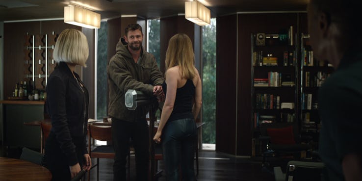 https www comicbox eu wp content uploads 2019 03 10 https://www.comicbox.eu/wp-content/uploads/2019/03/Avengers-Endgame-Trailer-Thor-Likes-Captain-Marve.jpg