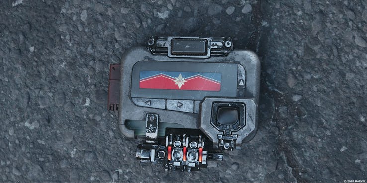 https://www.comicbox.eu/wp-content/uploads/2019/03/Avengers-Infinity-War-Captain-Marvel-beeper-e1536585150736.jpg