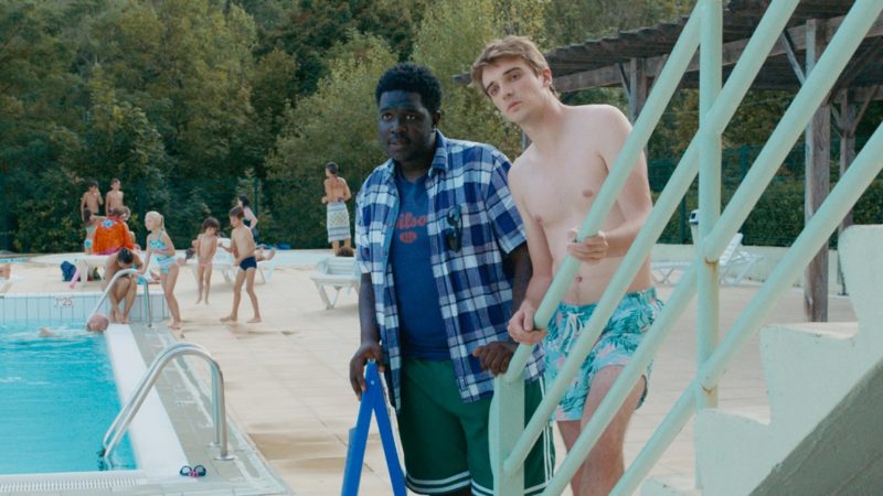 obsah obrazku plot exterier osoba muz popis by Obsah obrázku plot, exteriér, osoba, muž Popis byl vytvořen automaticky