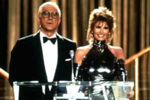 Photo © 1994 Paramount Pictures